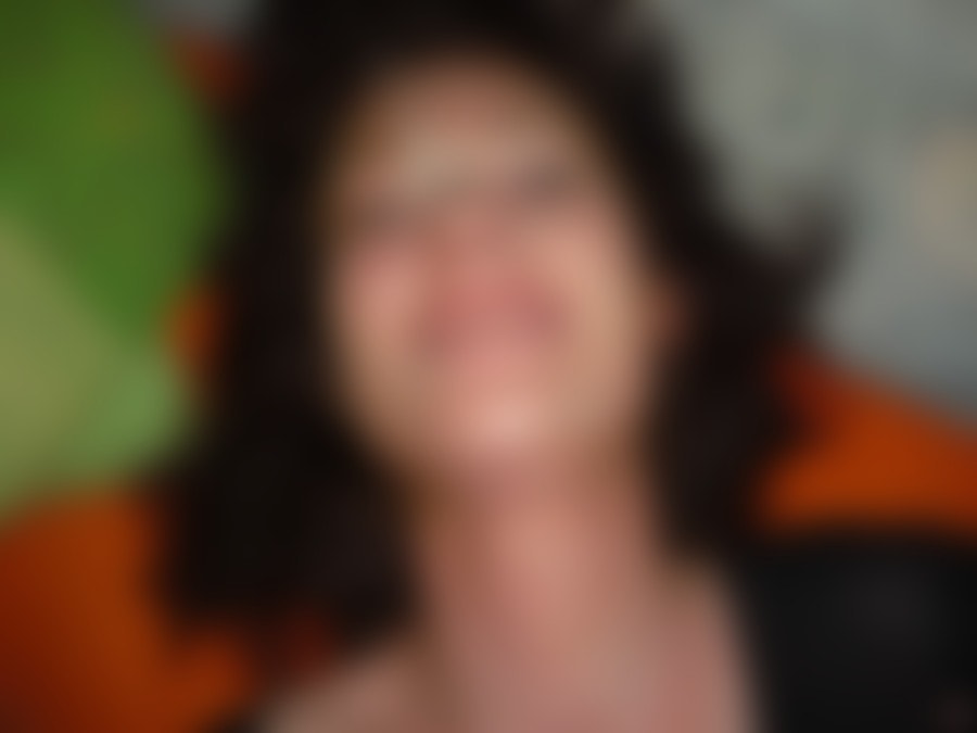 Heiße Cumshot-Liebhaberin auf AmateurCommunity kennenlernen! Gesichtsbesamung einer Amateurin